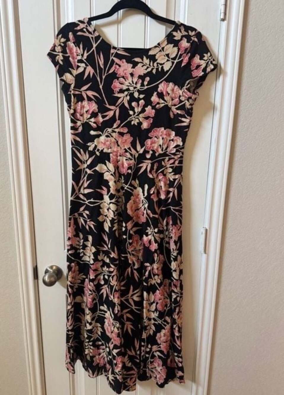 Chap Floral Cap Sleeve Midi Dress boho western cottagecore